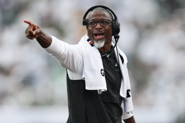 Jets coach Glenn still has no regrets